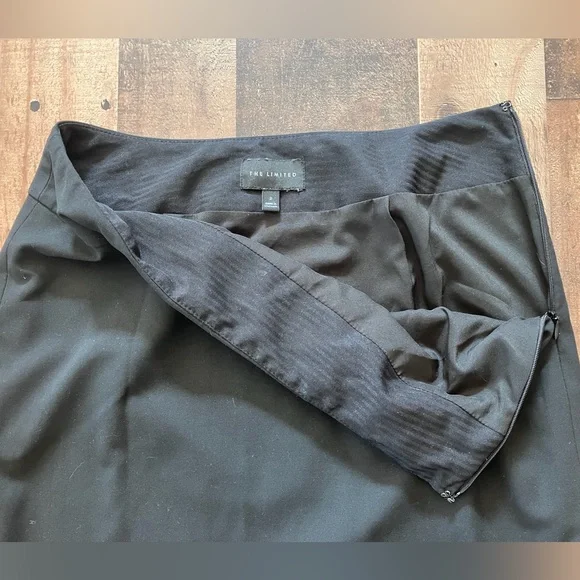 The Limited Black Pencil Skirt Size 2 Career Work - Picture 4 of 7